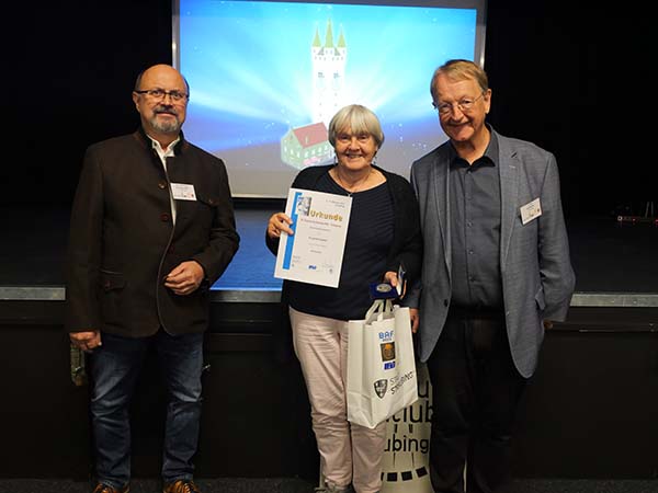 FFE-BAF-2022-Projektion-Loewe1